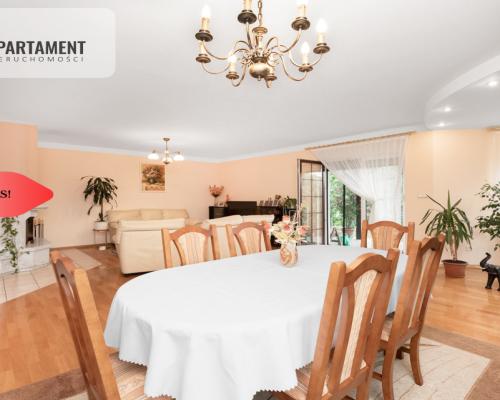 Duży dom wolnostojący!