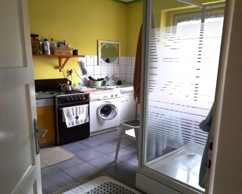 Mogilno- kamienica na rynku 175m2, lokal handlowy