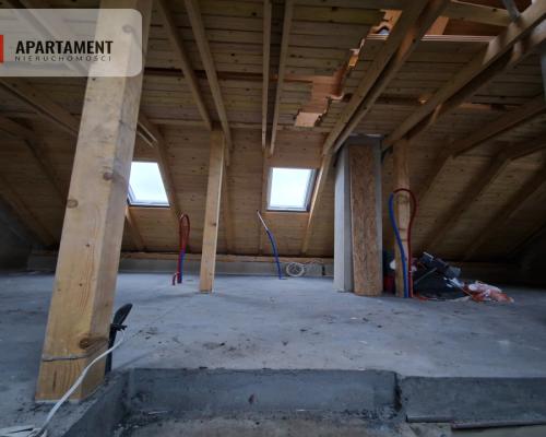 Nowy dom w dobrej lokalizacji do własnej aranżacji