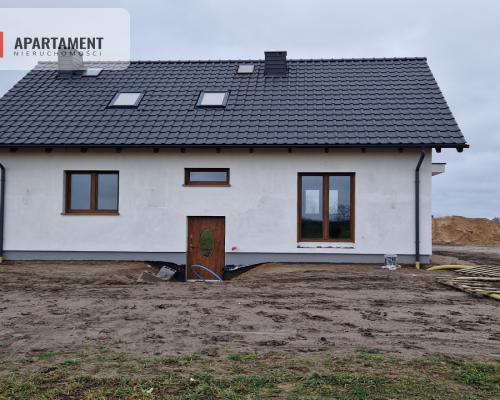 Nowy dom w dobrej lokalizacji do własnej aranżacji