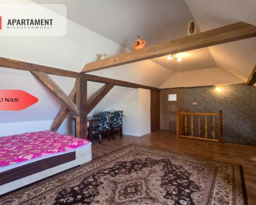 * Funkcjonalny dom z poddaszem użytkowym Łabiszyn