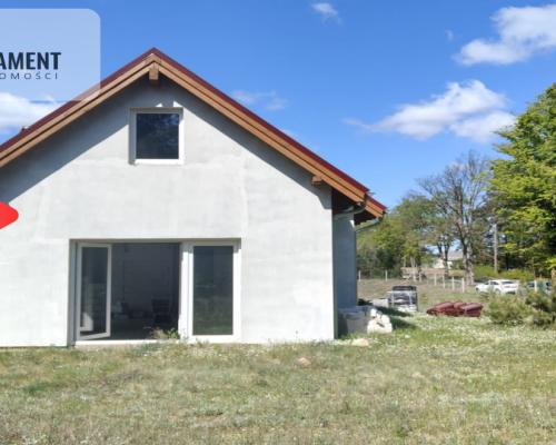 Dom z przepięknym widokiem na polanę w Lesie