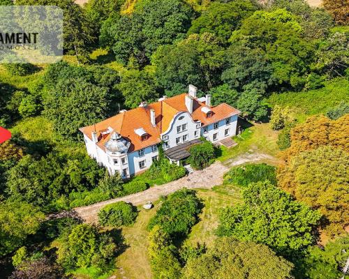 UNIKAT ZESPÓŁ PAŁACOWO-PARKOWY DWOREK NEOBAROKOWY