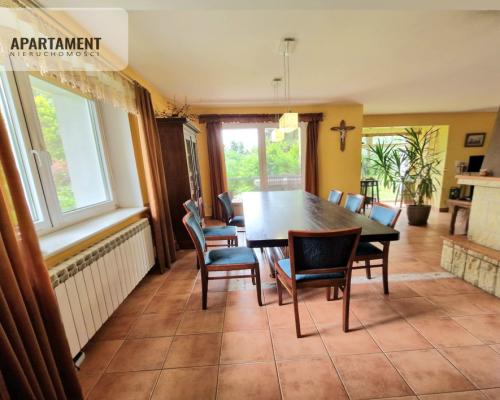 W otoczniu natury, z dala od zgiełku.