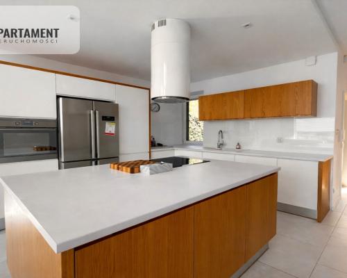 Komfortowy dom z ogródkiem na wynajem