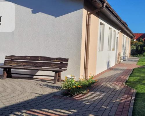 Budynek pod gabinety lekarskie, przychodnie, dom o