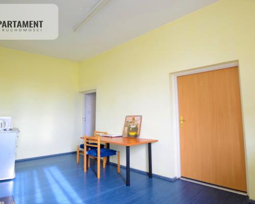 ODNOWIONA KAMIENICA W CENTRUM ŚWIECIA