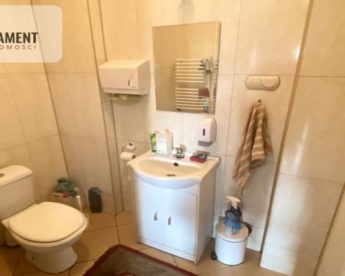 Budynek handlowo usługowy