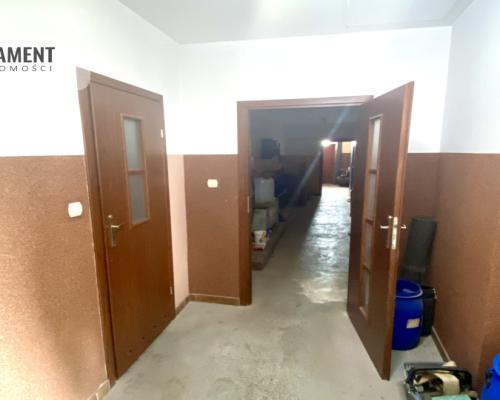 Budynek handlowo usługowy