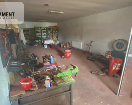 Budynek handlowo usługowy