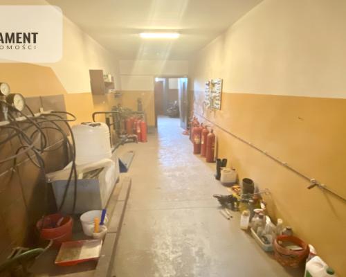 Budynek handlowo usługowy