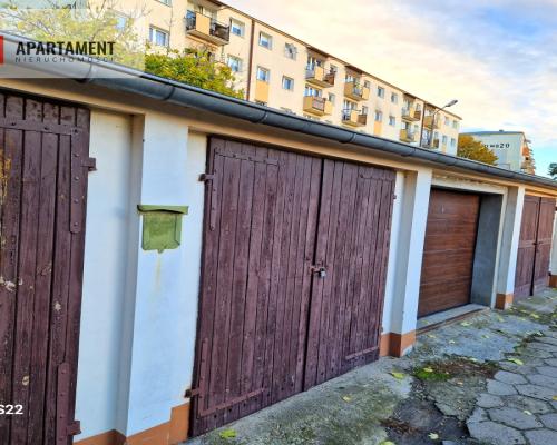 Garaż murowany, ocieplony, prąd,  kanał