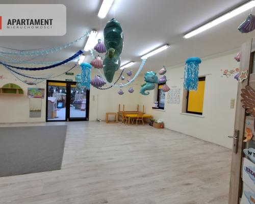 Dom z przeznaczeniem na działalność gospodarczą