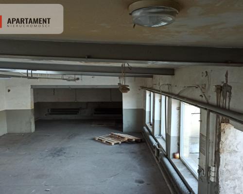 Doskonała Lokalizacja! Hala z Budynkiem Biurowym