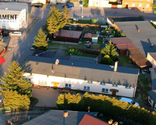 *Lokal gastronomiczny z mieszkaniami KCYNIA