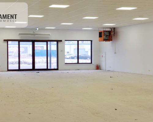 Lokal Handlowo- usługowy 786mkw - Nakło!!!