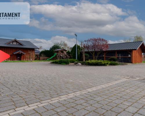 Dom-obiekt komercyjny -inwestycyjny ,Police 20