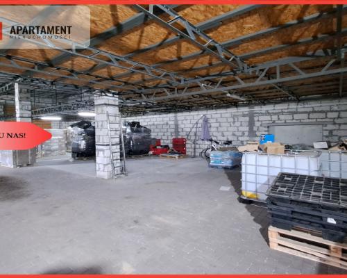 Magazyn z warsztatem samochodowym