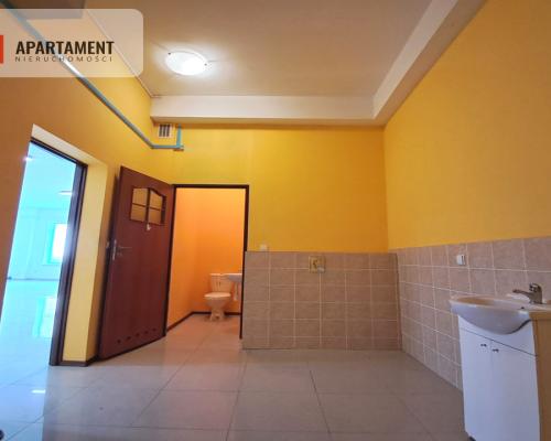 Zadbany Lokal Handlowy w centrym Złotowa