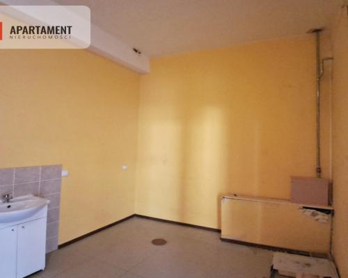 Zadbany Lokal Handlowy w centrym Złotowa