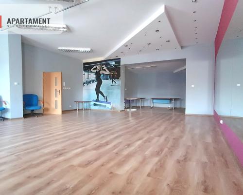 Lokale usługowe wynajem na Rynku w Starogardzie