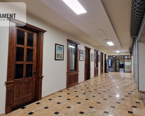 Lokale w centrum Nakła!