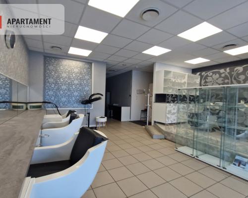 Salon fryzjerski w topowej lokalizacji!