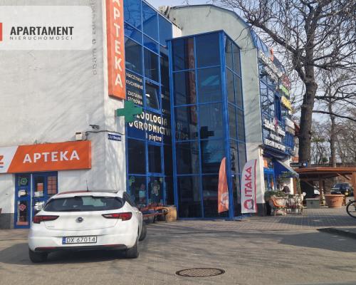 Salon fryzjerski w topowej lokalizacji!