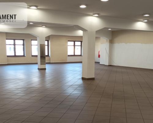 Duży lokal komercyjny do wynajęcia – Chodzież