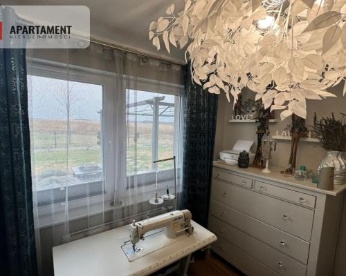 Mieszkanie miejscem postojowym..