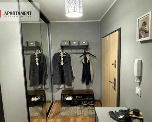 Mieszkanie miejscem postojowym..