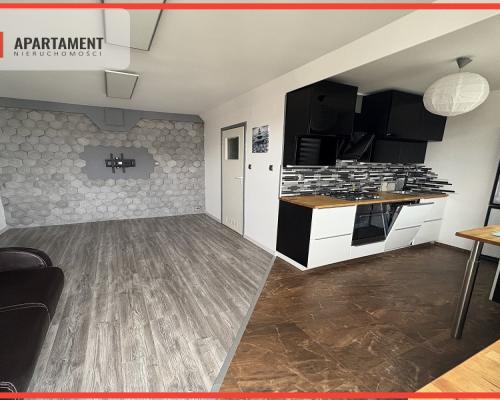 Śródmieście. Teren ogrodzony.