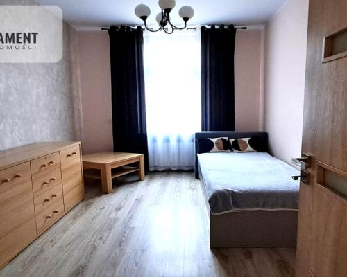 Nowa cena!Duże mieszkanie na parterze w centrum!!!