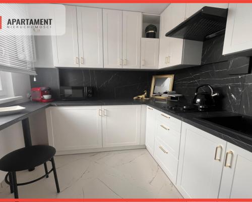 Kawalerka na 1 piętrze w centrum