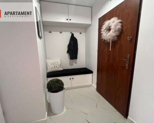 Kawalerka na 1 piętrze w centrum