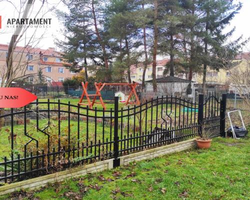 4 pokoje/komórka/piwnica/strych/ogrodzone podwórze