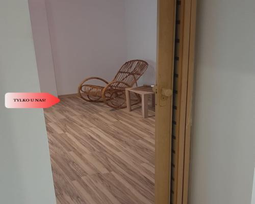 Mieszkanie w kamienicy  z duzym potencjałem