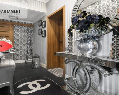 Mieszkanie w kamienicy w stylu Glamour