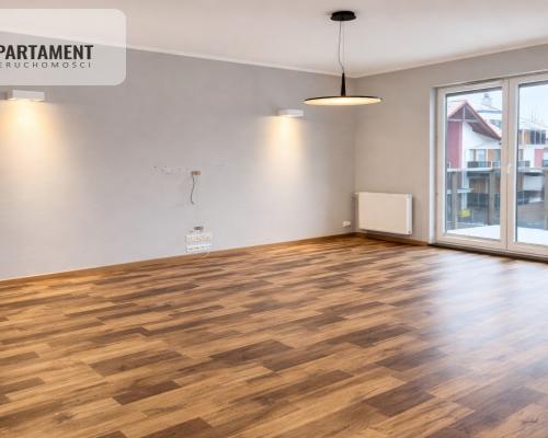 Apartament z widokiem na las