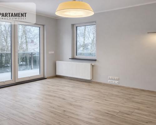 Apartament z widokiem na las