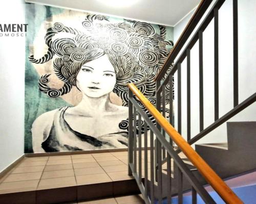 Budynek 2004-lokal umeblowany - od zaraz