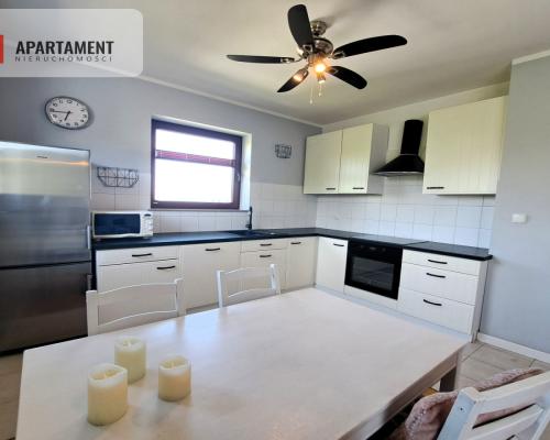 W centrum, widok na panoramę Gdańska