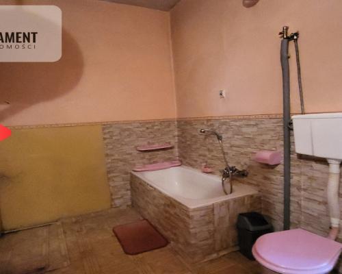 Józefinowo, duże mieszkanie bezczynszowe.