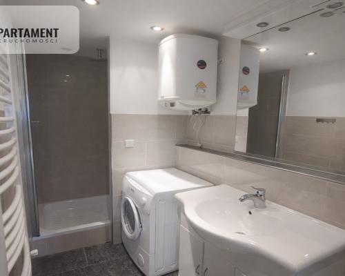 Mieszkanie na pierwszym piętrze z garażem!