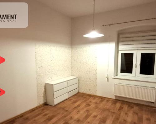 Tylko u nas! Wyremontowane, miejsce postojowe!