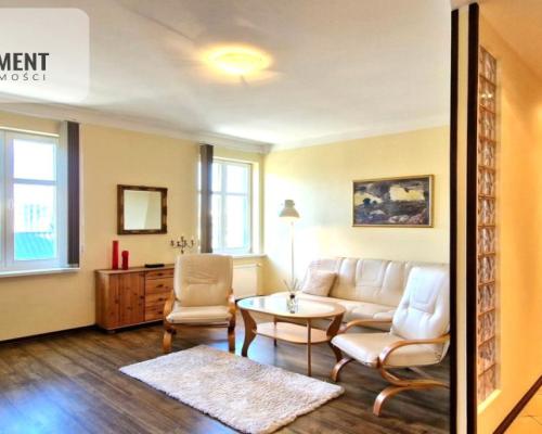 Budynek 2004-lokal umeblowany - od zaraz