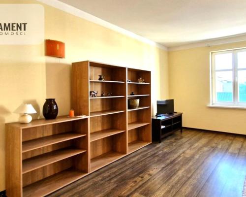 Budynek 2004-lokal umeblowany - od zaraz