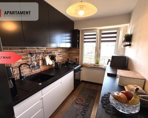 Wyremontowane mieszkanie z dużym balkonem.