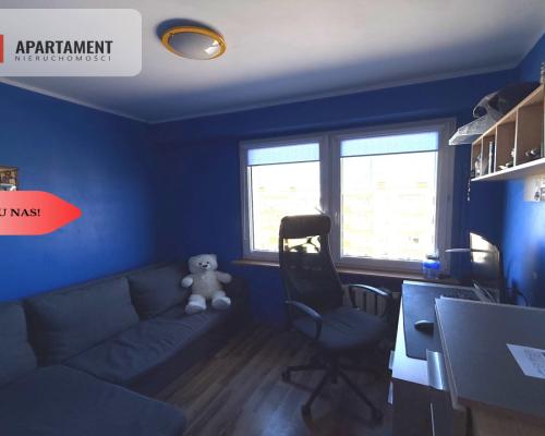 Wyremontowane mieszkanie z dużym balkonem.