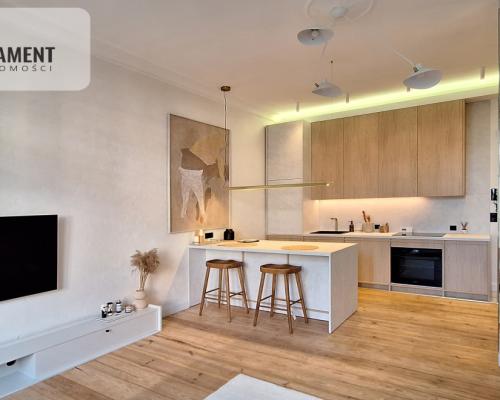 Prestiżowy apartament do zamieszkania, Śródmieście